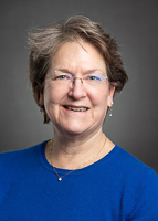 Headshot of Elizabeth Spooner-Falde, a provider who specializes in psychiatry