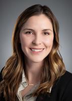 Headshot of Laken Fischer, a provider who specializes in Family Medicine