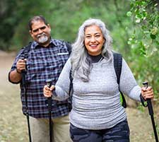 couple hiking to get fit